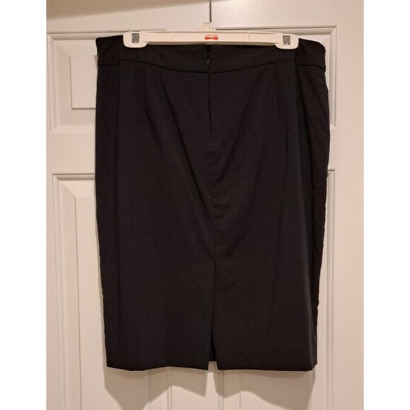 Armani Collezioni Womens Black Wool Zip Back Lined Pencil Skirt Size 10 - Picture 2 of 12